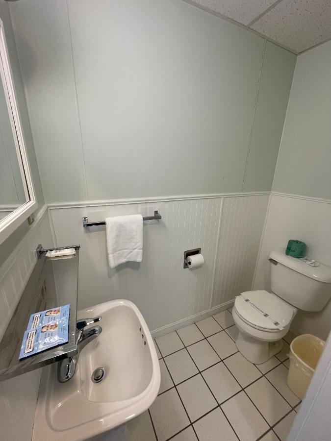 Motel Beau Rivage 2*