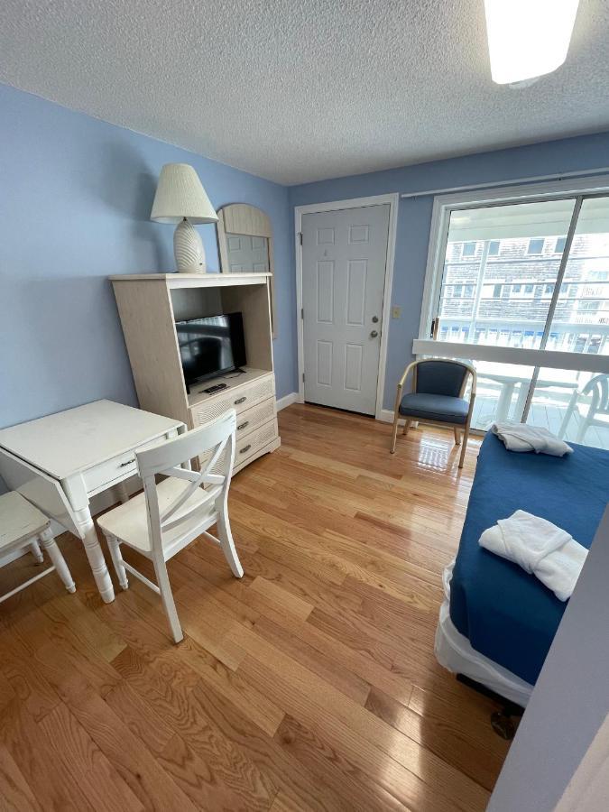 Beau Rivage Motel 2*