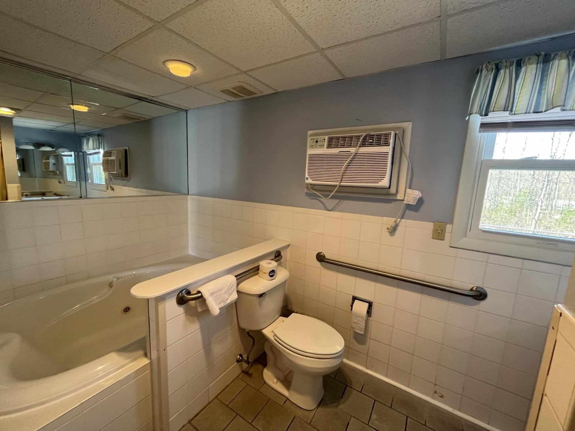 Beau Rivage Motel