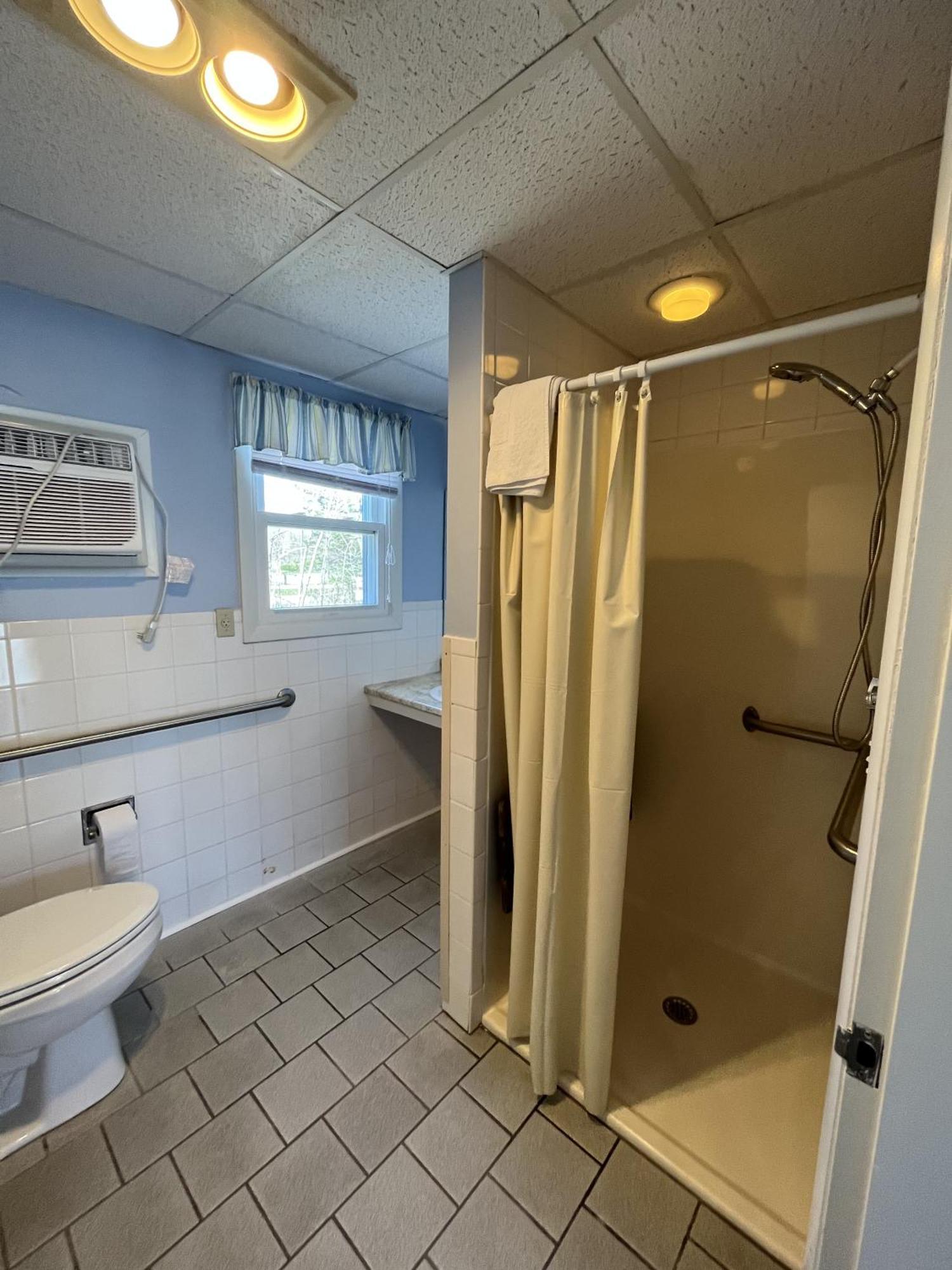 Beau Rivage Motel 2*